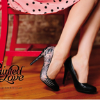 PaintedLove_Imperial_Schuhbemalung_Shooting_CafePuls_Mint_Malerisch